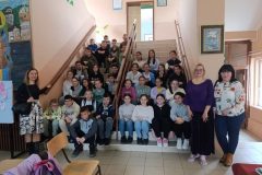 IMG-2e89cd2e9e995cafb9bebd09f50b2578-V