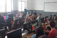 IMG-68db3f9e468755bfcef73c3038586155-V