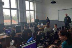 IMG-a9e961c1f8f105e5cc550a887c3fd4da-V